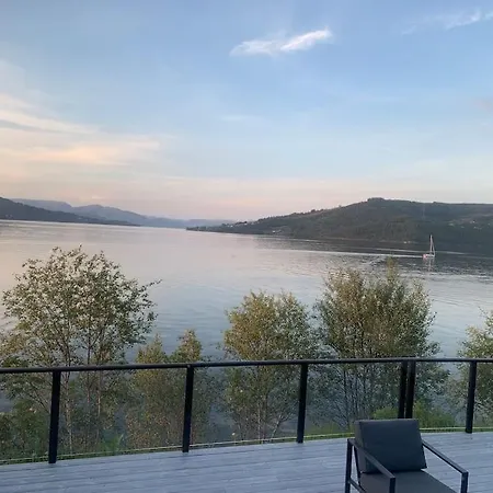 Moderne Med Fjordutsikt Og Spabad 25.min. Fra Sentrum * ברגן
